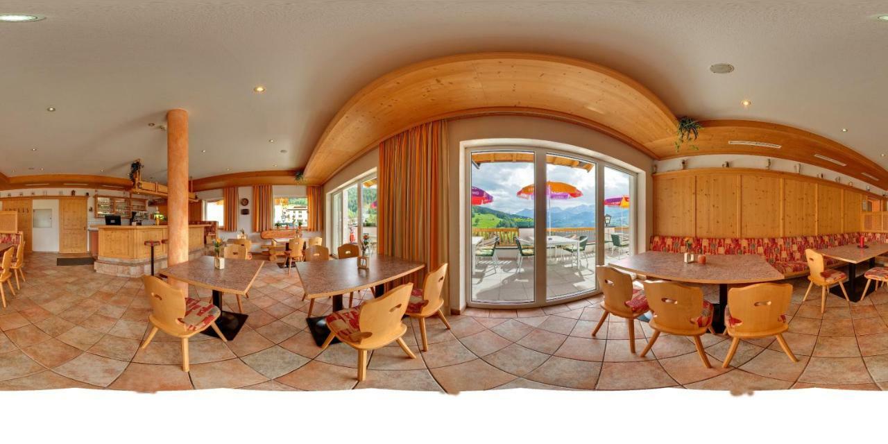 Hotel Alpenrose Fendels Bagian luar foto